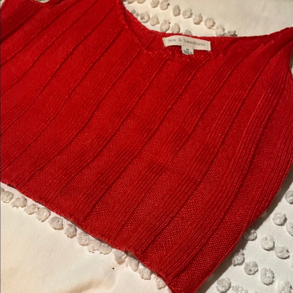BEIS Red Ribbed Crop Tank Top - Picture 3 of 3